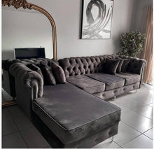 Load image into Gallery viewer, L shaped chesterfield R8999
