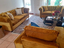 Load image into Gallery viewer, Viola Couch set
